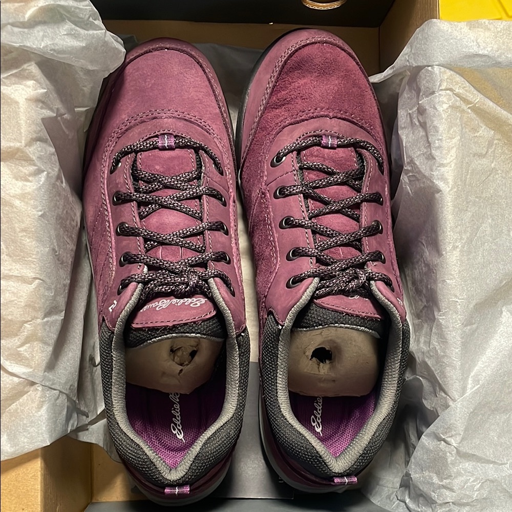 eddie bauer Women's hiking sneakers
